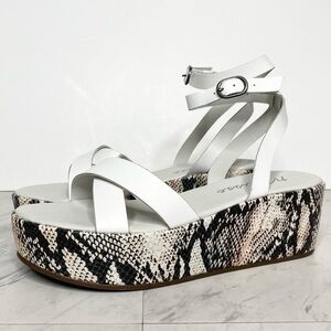 Matisse Sure Thing Platform Strappy Snake Leather Sandal 9M